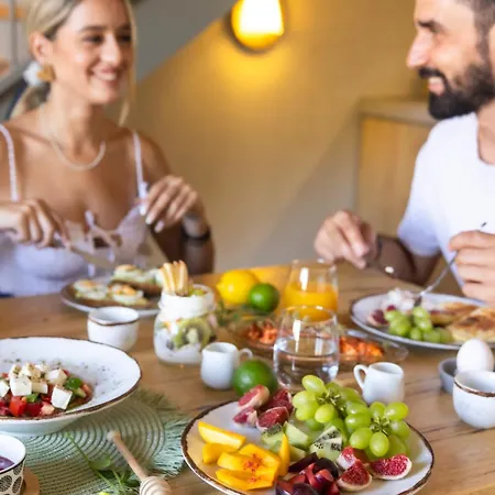 Chromata Assos Kefalonia Hotell 3*