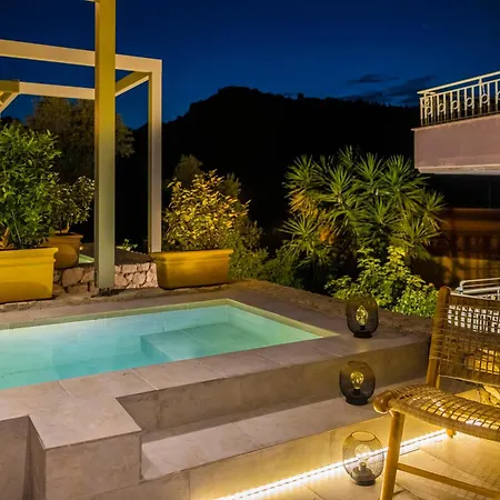Hotel Chromata Assos Kefalonia 3*