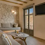 Chromata Assos Kefalonia מלון 3*