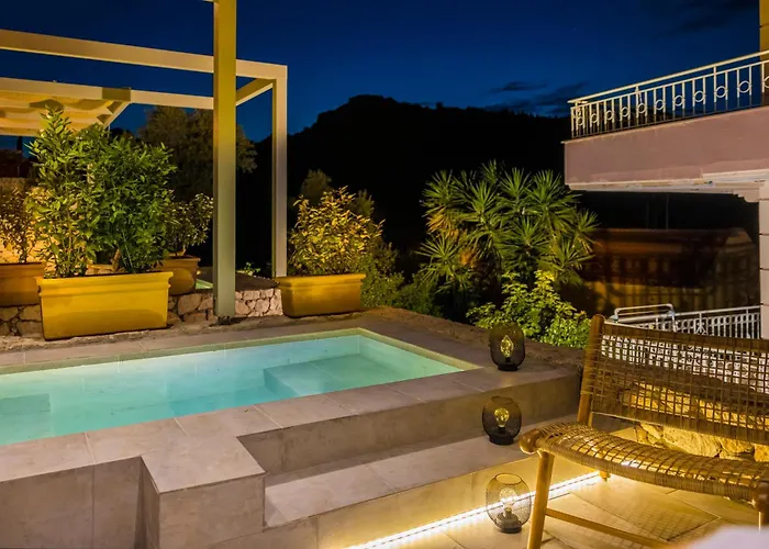 Hotel Chromata Assos Kefalonia 3*