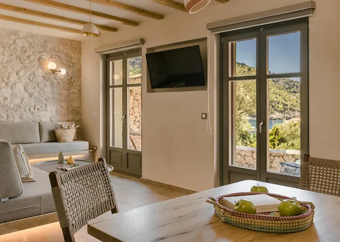 Chromata Assos Kefalonia